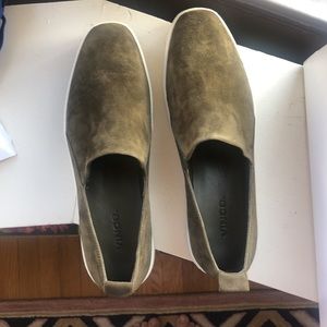 New Vince Saxon platform sneakers in olive